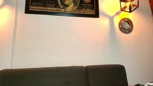 Snapshot of couple_lovelyds chatting on 12/19/25, 09:06 couple lovelyds online show from 12/19/25, 09:06