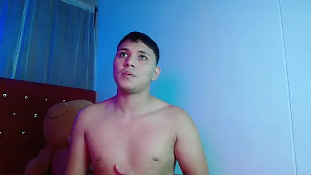 Snapshot of couple_lovelyds chatting on 11/07/25, 08:46 couple lovelyds online show from 11/07/25, 08:46