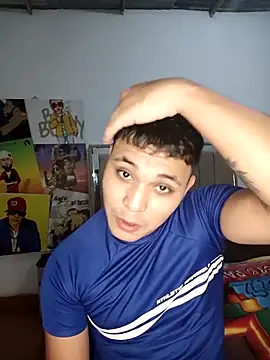 Snapshot of couple_lovelyds chatting on 02/01/26, 09:57 couple lovelyds online show from 02/01/26, 09:57