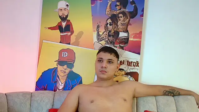 Snapshot of couple_lovelyds chatting on 02/28/26, 08:41 couple lovelyds online show from 02/28/26, 08:41