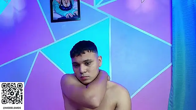 Snapshot of couple_lovelyds chatting on 01/06/26, 08:46 couple lovelyds online show from 01/06/26, 08:46