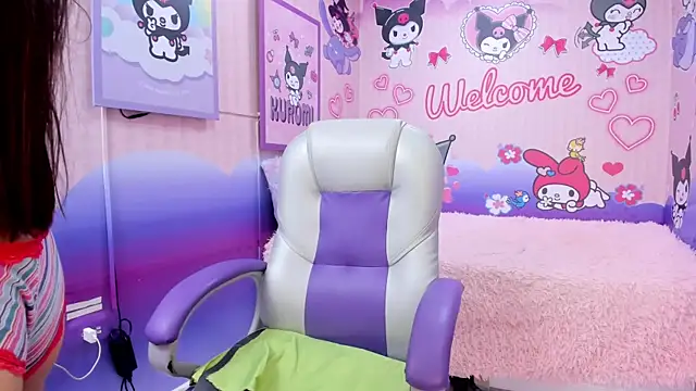 ariana  sweet  online show from 01/25/25, 05:08