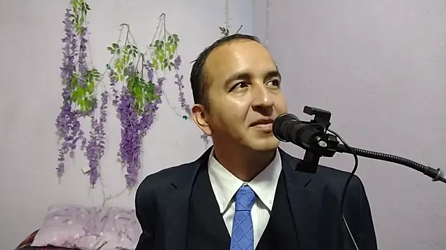 yazforeSolo online show from 09/22/25, 02:01