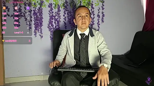 yazforeSolo online show from 02/06/26, 02:13