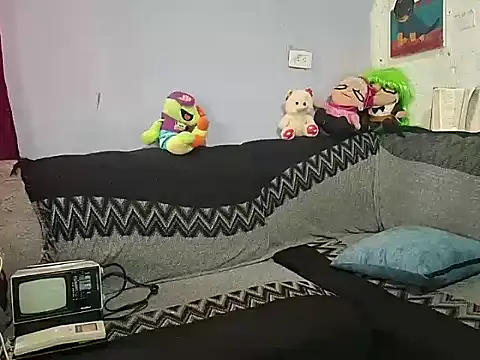 yazforeSolo online show from 09/12/25, 03:01