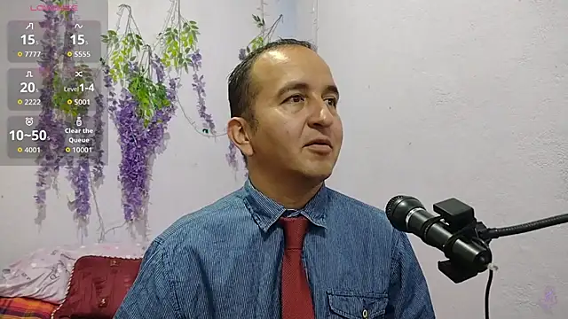 yazforeSolo online show from 09/23/25, 02:46