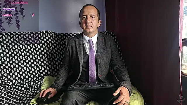 yazforeSolo online show from 12/02/25, 02:19