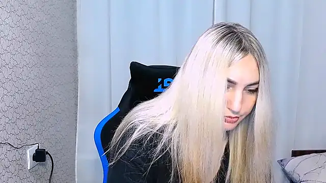 JaneLaJewel online show from 11/12/25, 02:43