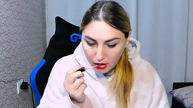 JaneLaJewel online show from 10/30/25, 07:22