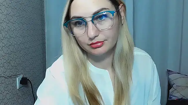 JaneLaJewel online show from 10/27/25, 01:45