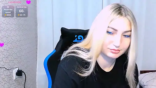 JaneLaJewel online show from 11/14/25, 05:38