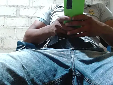 fernandez latinblackk online show from 10/26/25, 01:50