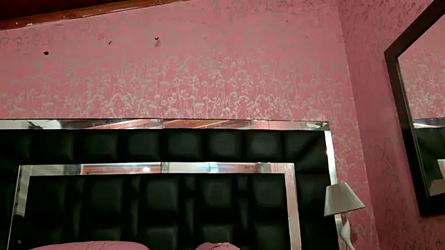 Sofia martiin online show from 10/30/25, 03:05