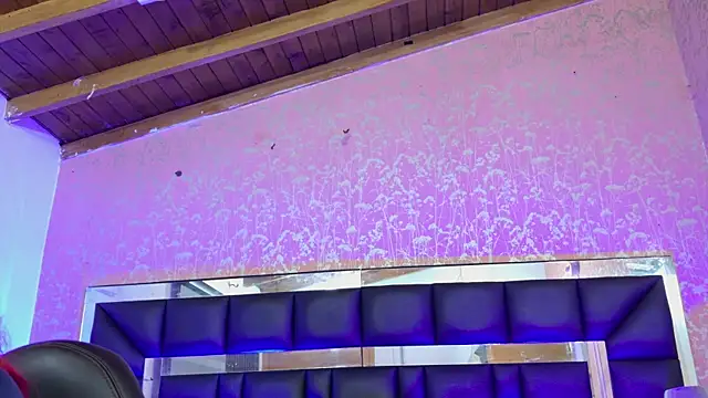 Sofia martiin online show from 10/09/25, 03:07