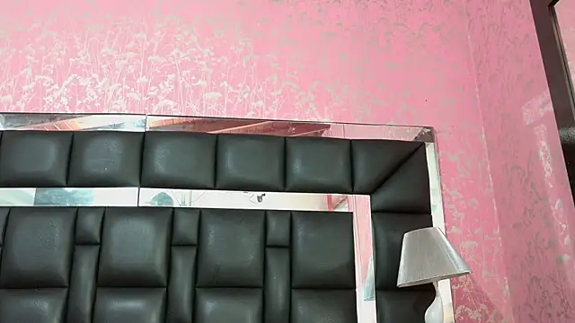 Sofia martiin online show from 10/15/25, 03:05