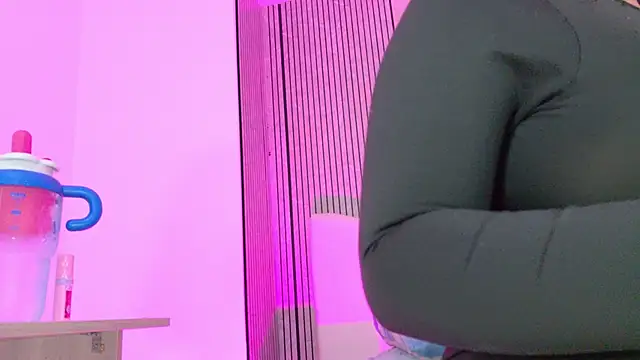Sofia martiin online show from 04/26/26, 03:15
