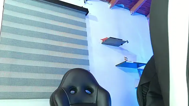 Sofia martiin online show from 09/24/25, 03:13