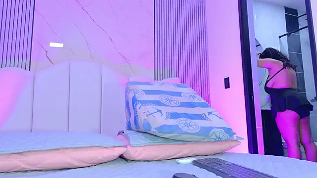 Sofia martiin online show from 04/15/26, 03:12