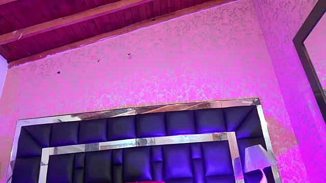 Sofia martiin online show from 11/12/25, 03:10