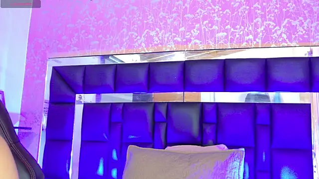 Sofia martiin online show from 09/13/25, 03:06