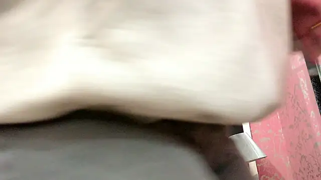 Sofia martiin online show from 10/16/25, 03:04