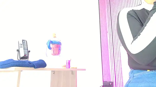 Sofia martiin online show from 02/19/26, 03:14