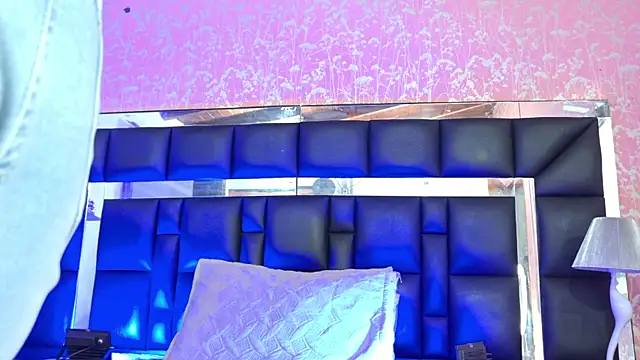 Sofia martiin online show from 09/16/25, 03:07