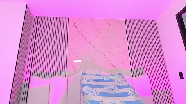 Sofia martiin online show from 04/14/26, 03:11