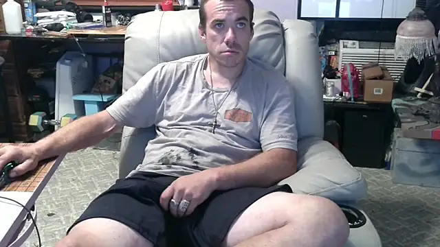 ScubaStevex online show from 10/16/25, 02:42