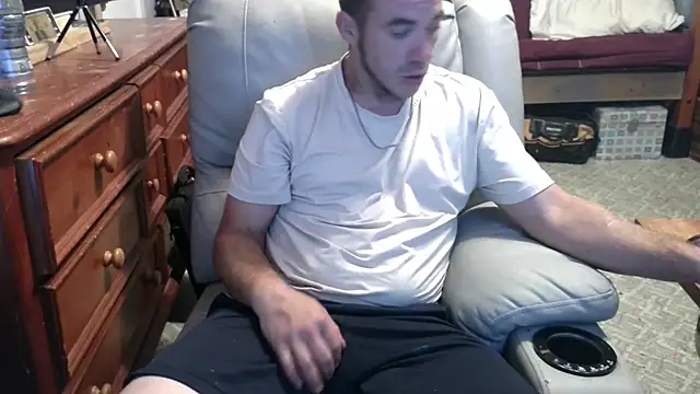 ScubaStevex online show from 10/04/25, 11:45