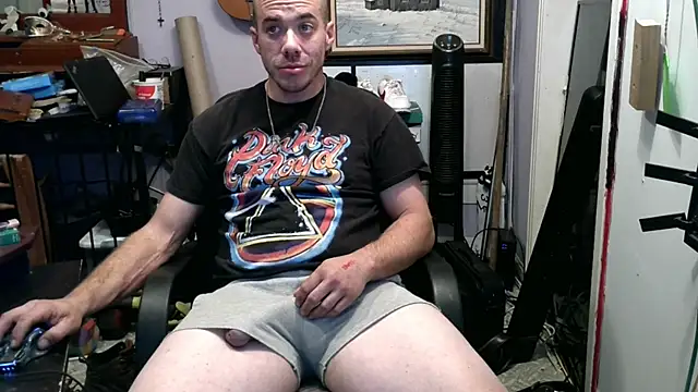 ScubaStevex online show from 11/12/25, 07:01