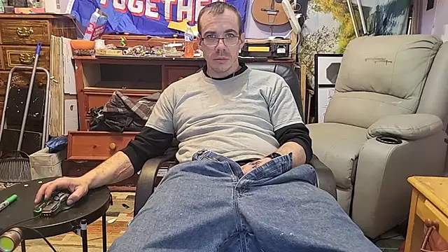 ScubaStevex online show from 02/02/26, 10:09