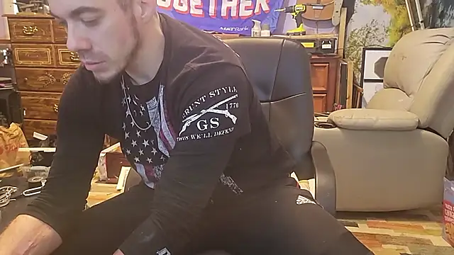 ScubaStevex online show from 01/31/26, 08:51