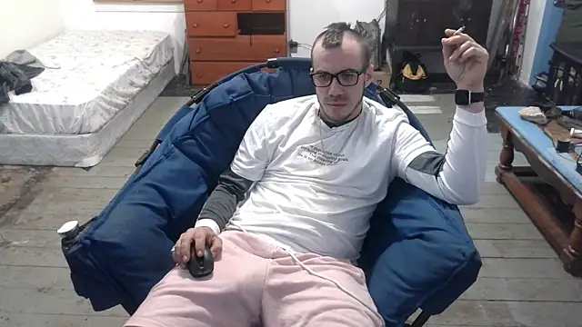 ScubaStevex online show from 03/11/25, 04:29