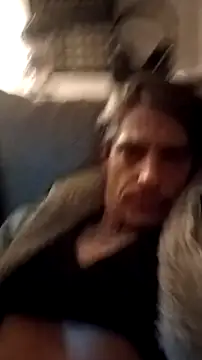 Snapshot of Danny22333 chatting on 02/05/26, 06:37 Danny22333 online show from 02/05/26, 06:37