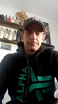 Snapshot of Danny22333 chatting on 04/01/26, 12:50 Danny22333 online show from 04/01/26, 12:50