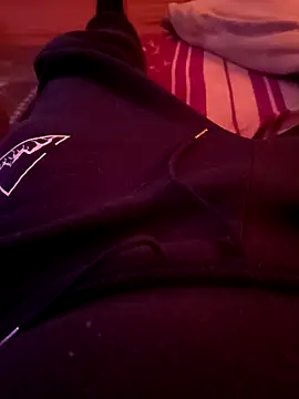 ich411983 online show from 12/15/25, 08:36