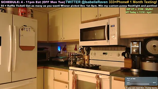 Snapshot of IsabelleRaven chatting on 09/19/25, 12:03 IsabelleRaven online show from 09/19/25, 12:03