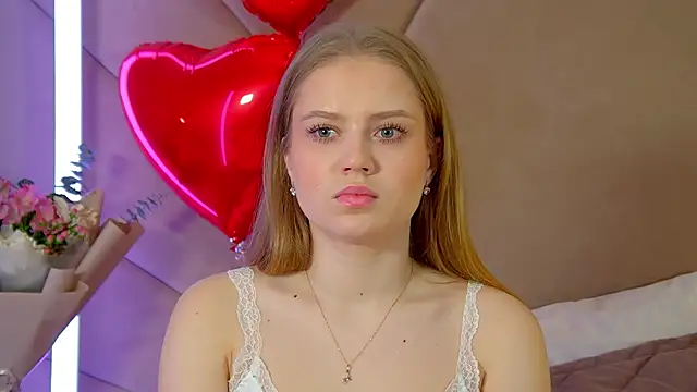 SelinSwarovski online show from 02/11/26, 05:02