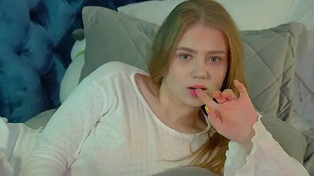 SelinSwarovski online show from 02/25/26, 05:24