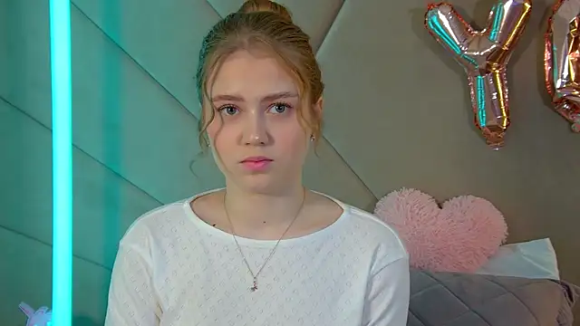 SelinSwarovski online show from 02/28/26, 04:50