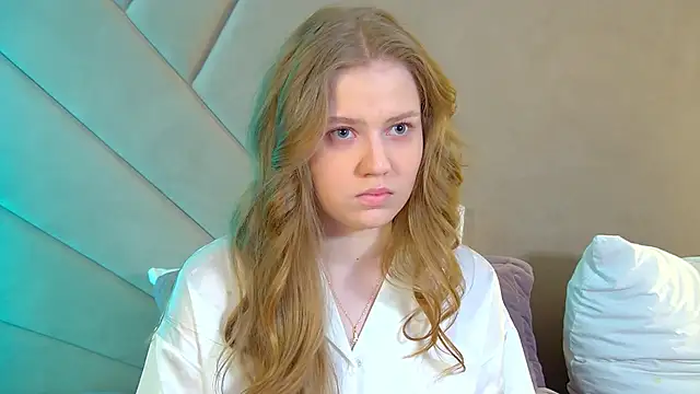 SelinSwarovski online show from 04/03/26, 04:24