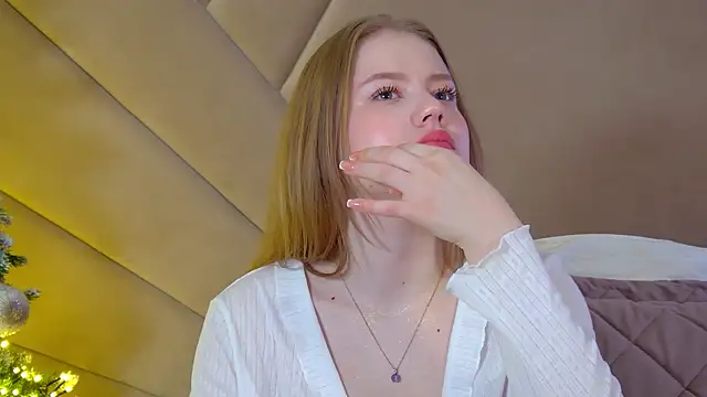 SelinSwarovski online show from 12/22/25, 04:29