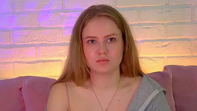 SelinSwarovski online show from 11/11/25, 06:03