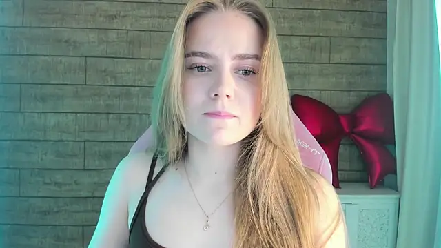 SelinSwarovski online show from 02/20/26, 04:31