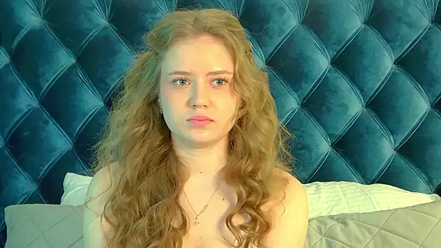 SelinSwarovski online show from 03/24/26, 04:40