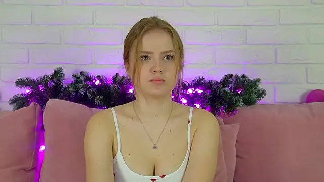 SelinSwarovski online show from 12/16/25, 06:12