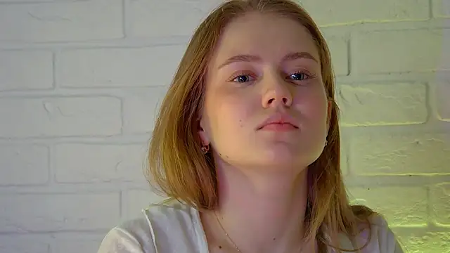 SelinSwarovski online show from 03/11/26, 04:39