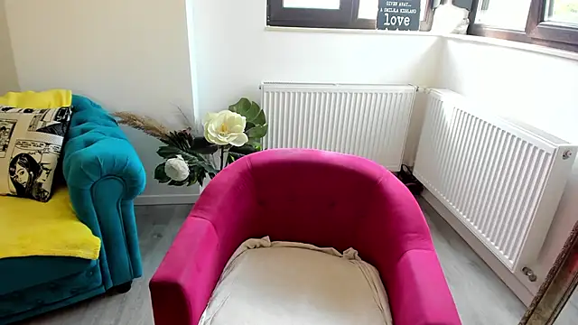 Arya Shinex online show from 09/11/25, 07:19