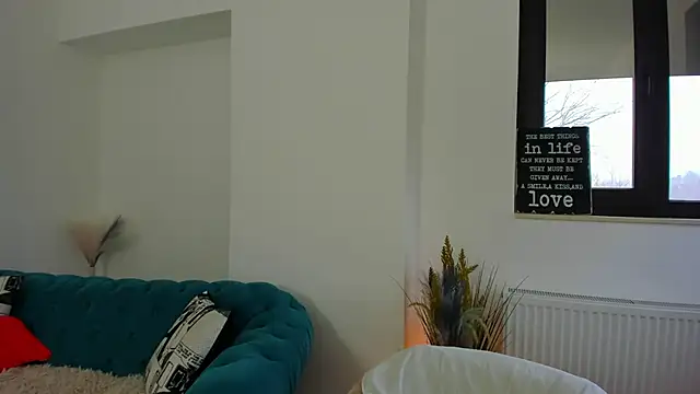 Arya Shinex online show from 12/20/25, 09:01